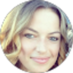 Profile photo of Kaitlyn Dulski