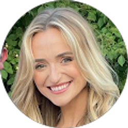 Profile photo of Lucy Bloxam