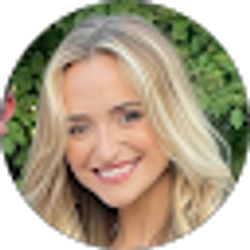 Profile photo of Lucy Bloxam