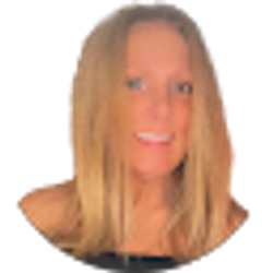 Profile photo of Julia Greco