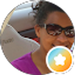 Profile photo of Monique Lowe