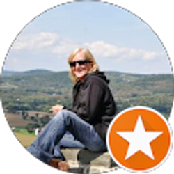 Profile photo of Donna Crawford