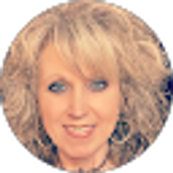 Profile photo of Jana Scroggins