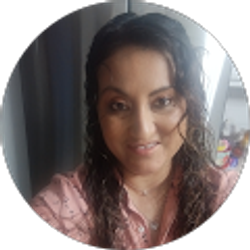 Profile photo of Elizabeth Diaz