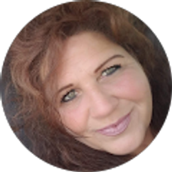 Profile photo of Shelly Jo Martin