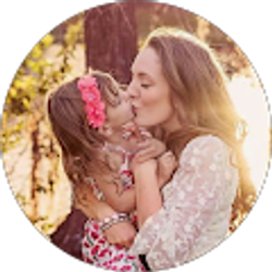 Profile photo of Crystal Cardona
