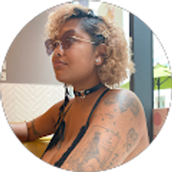 Profile photo of Chloe Serca-Kelly