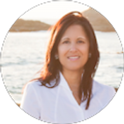 Profile photo of Meena Kapur