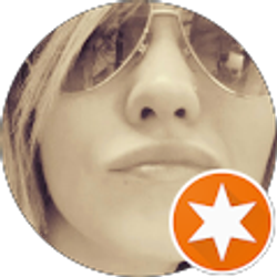 Profile photo of Rachael Anderson