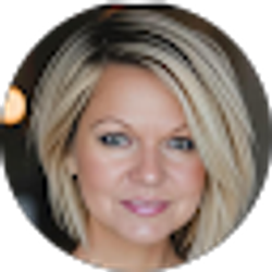 Profile photo of Julie Denard