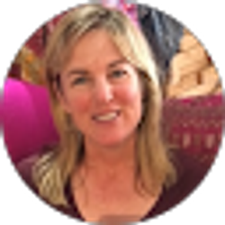 Profile photo of Carolyn R