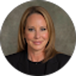 Profile photo of Carrie Curtis