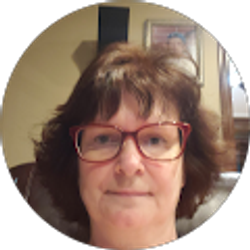 Profile photo of Dawn Smith