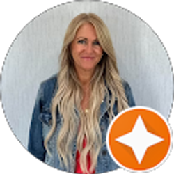 Profile photo of Heidi Fitzgerald