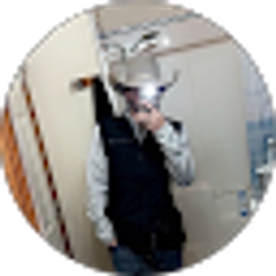 Profile photo of Dominic Mills