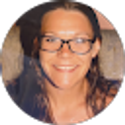 Profile photo of Anastasia Warman