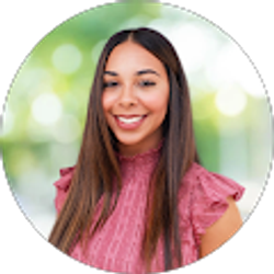 Profile photo of victoria castillo