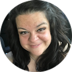 Profile photo of Amanda Warren