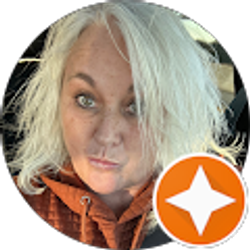 Profile photo of Wendy Benton