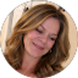 Profile photo of Stacey Allspach