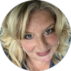 Profile photo of Lydia