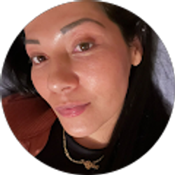 Profile photo of Ruth Castillo