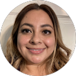 Profile photo of Claudia Reyna