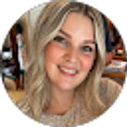 Profile photo of Bailey Oermann