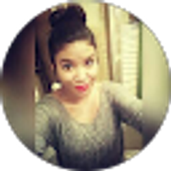 Profile photo of Roxanne Ramirez