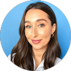 Profile photo of Ashley Scott