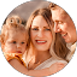 Profile photo of Kristen Jones