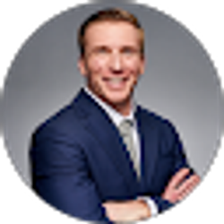 Profile photo of Ryan Zemke