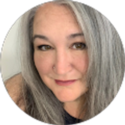 Profile photo of Julie Ford