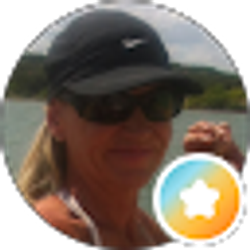 Profile photo of Dee Scott
