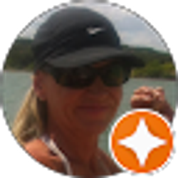 Profile photo of Dee Scott