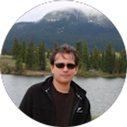 Profile photo of Rafael Reyes