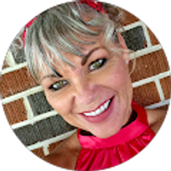 Profile photo of Turri Lynn