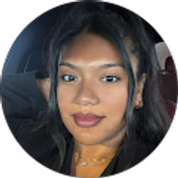 Profile photo of Ruby Walker