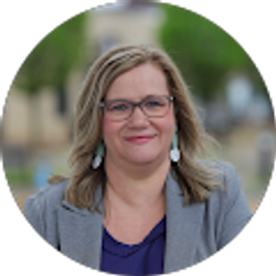 Profile photo of Lisa Clemmer