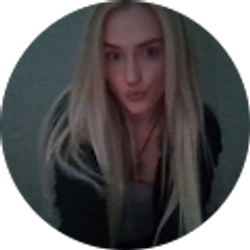 Profile photo of Savannah Robinson