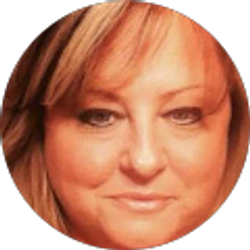 Profile photo of Tammy Hennessy
