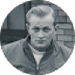 Profile photo of Dennis B