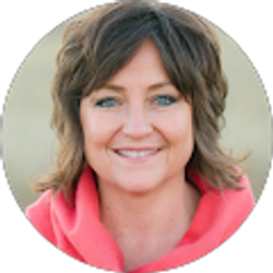 Profile photo of Lisa Young