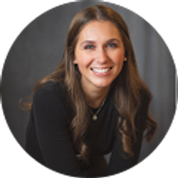 Profile photo of Sadie Schmaus