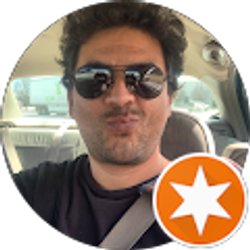 Profile photo of Víctor