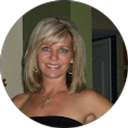 Profile photo of Denise Stockdale