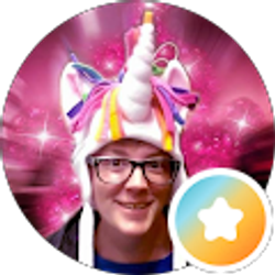 Profile photo of Lyndsay Peters