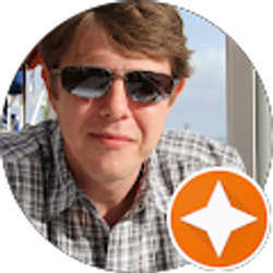 Profile photo of Simon Wiggins