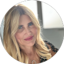 Profile photo of Tara Burk