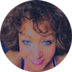 Profile photo of Dawn Young Fortune